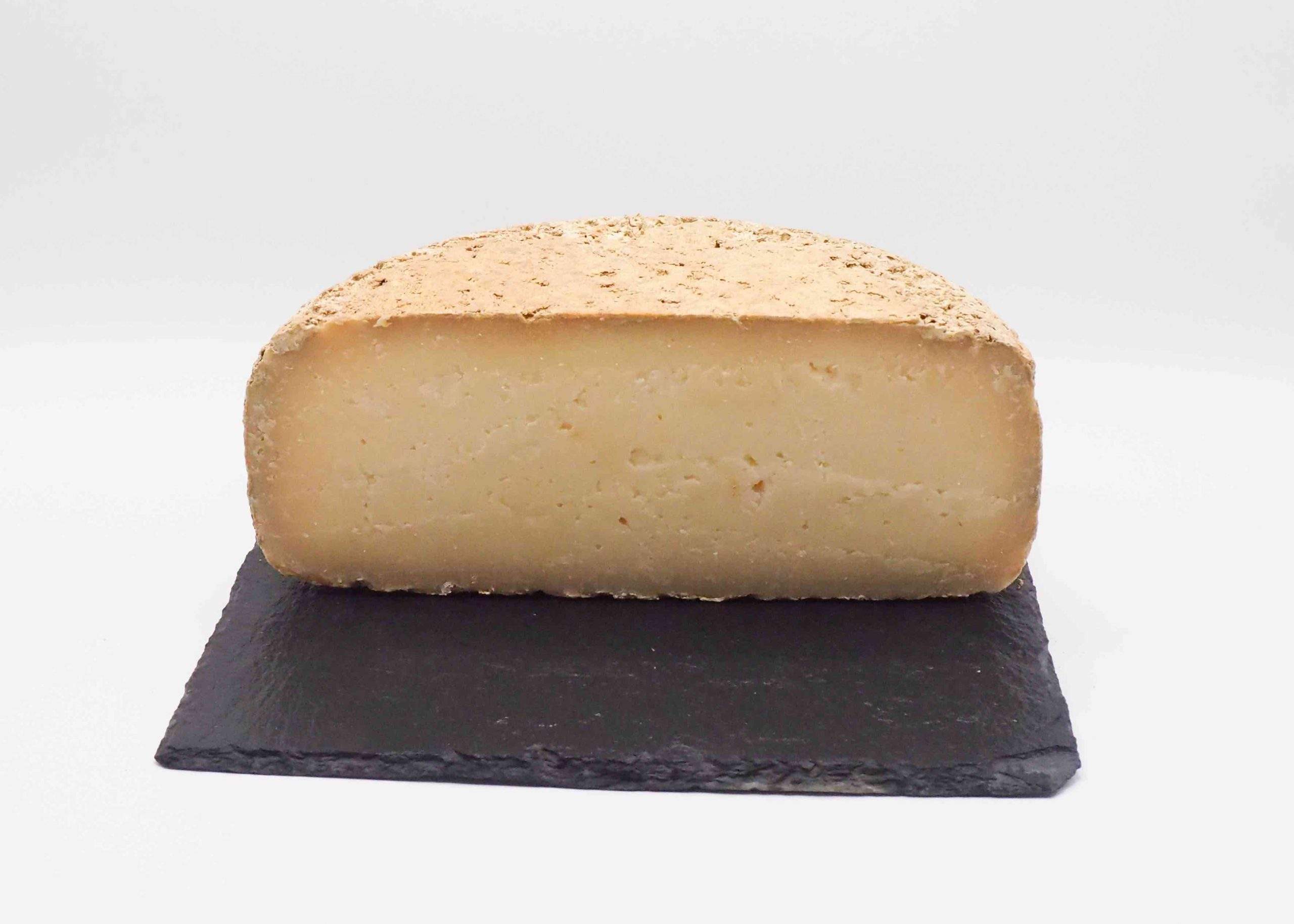 Acheter du fromage de qualité en ligne avec notre artisan meilleur ouvrier de France